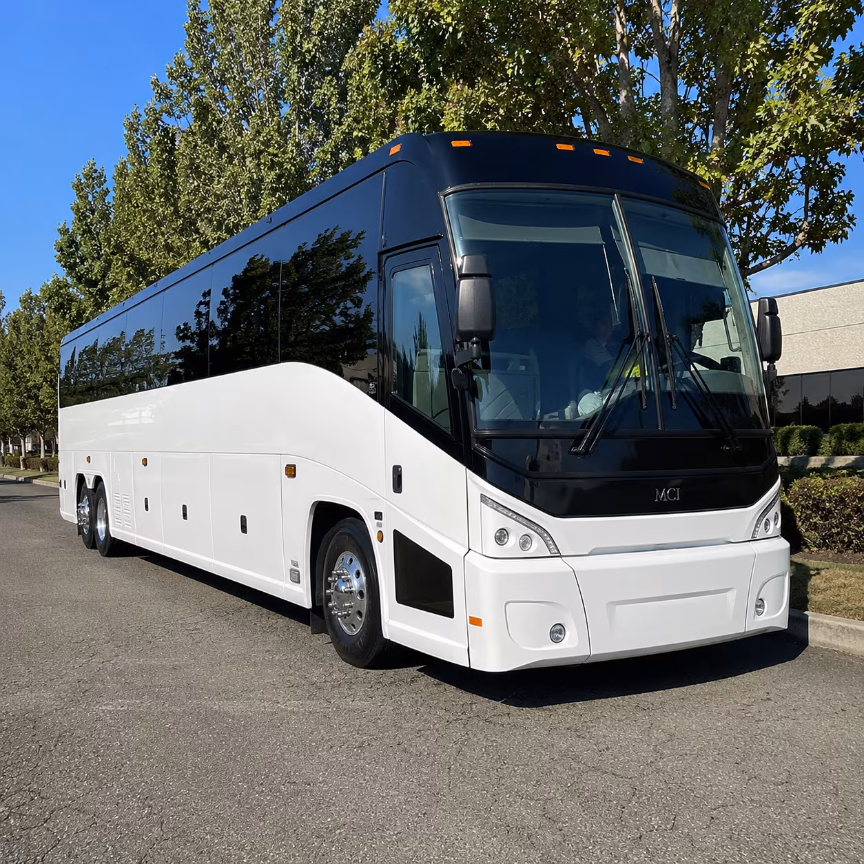 garden grove 50 passenger charter bus